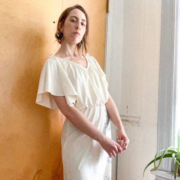 SOLD — Vintage 70s Soft Ivory Butterfly Sleeved Dress - Picture 2 of 4